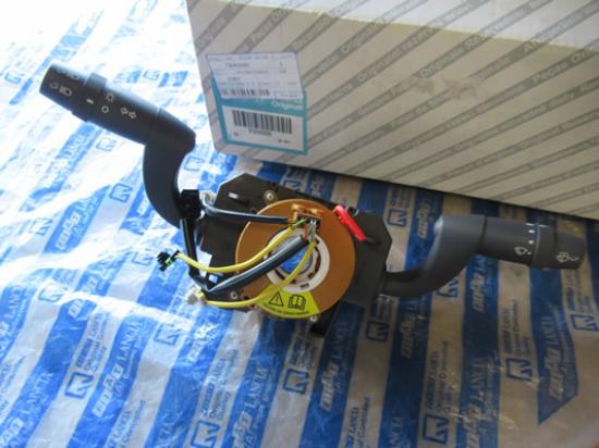 735430093 Stuurschakelaar