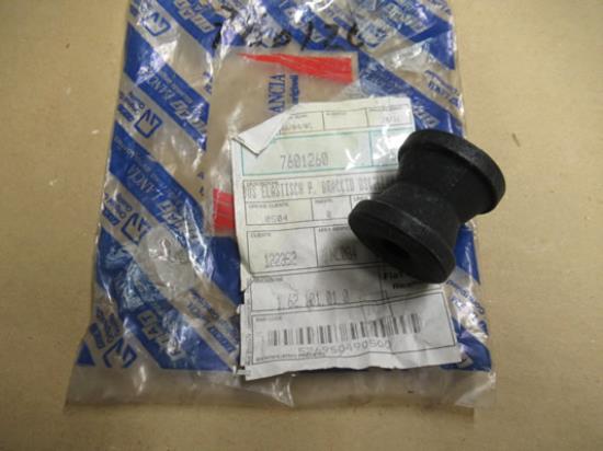 7601260 Draagarmrubber 37mm