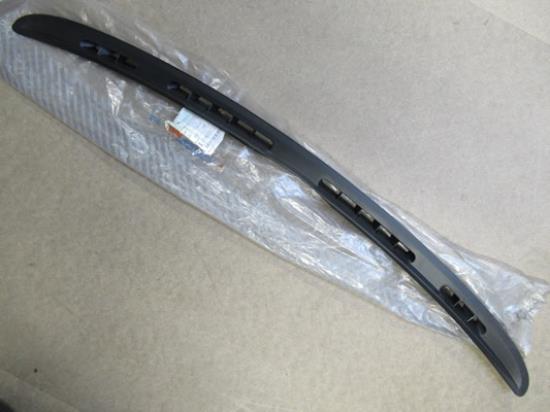 735340251 Sierstuk ventilatie