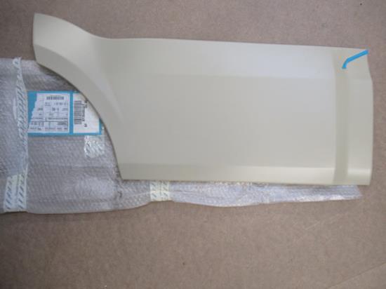 735405327 Stootstrip rechterzijde