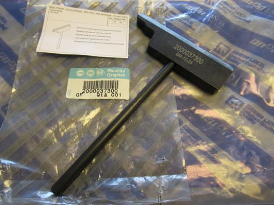 2000037300 Regular profile tool for back door channel