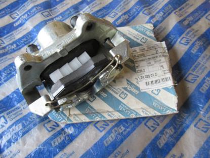 46428064 Remklauw rechtsvoor