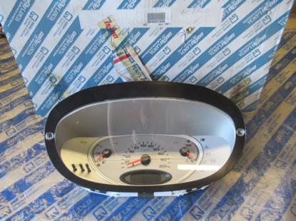 46551898 Instrumentenpaneel met snelheidsmeter