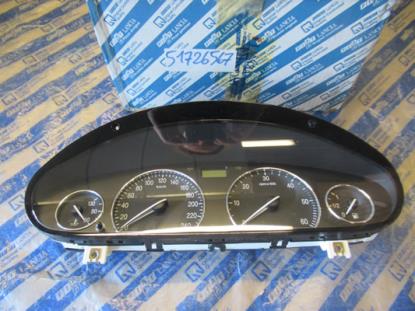 51726567 Instrumentenpaneel met snelheidsmeter