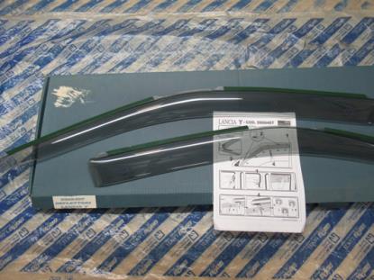 5908407 Winddeflector voor portier