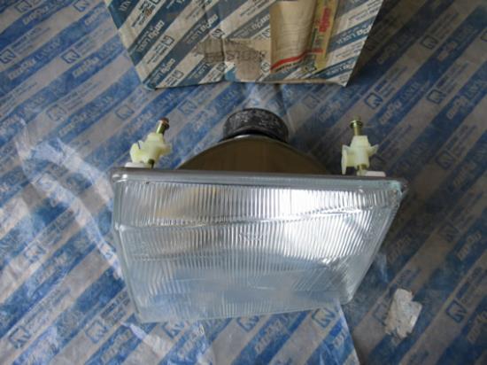 5957058 Koplamp rechterzijde