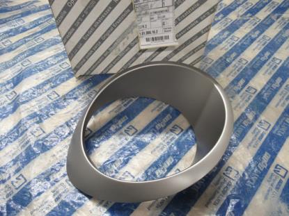 71752173 Rand achterlicht linkerzijde