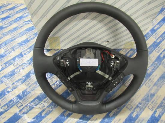 735304564 Lederen stuurwiel