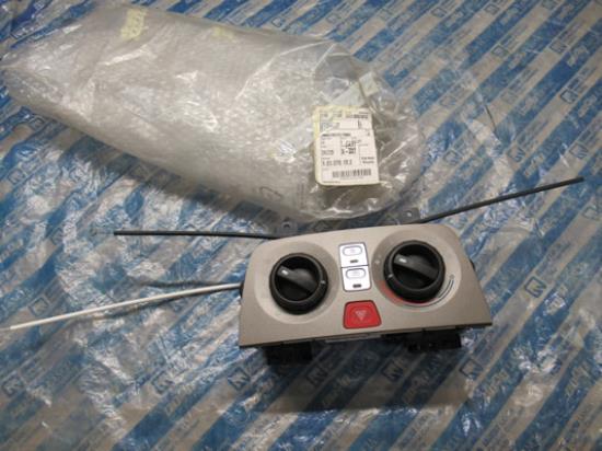 77364227 Bediening voor airconditioning