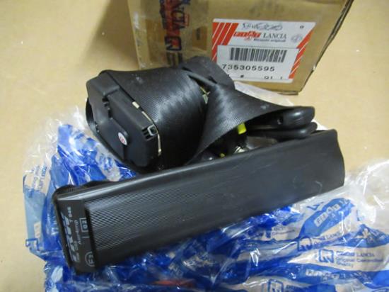 735305595 Veiligheidsgordel linkerzijde