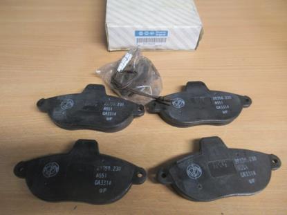 77362238 Remblokset voorzijde