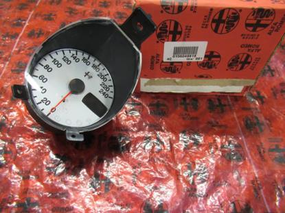 156049818 Kilometer teller