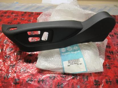 184394961 Sierstuk voor stoel linksvoor