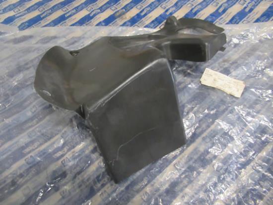 46467908 Wielkuip beschermplaat linksvoor