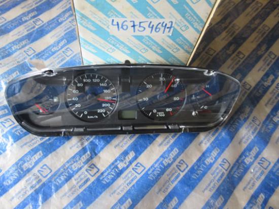 46754647 Instrumentenpaneel