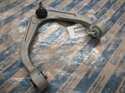 50704948 Draagarm rechtsvoor boven