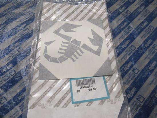 51839515 Sticker schorpioen