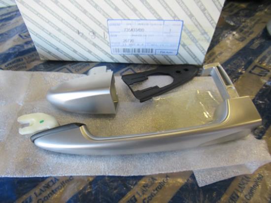 735433499 Deurgreep voor portier rechtsvoor