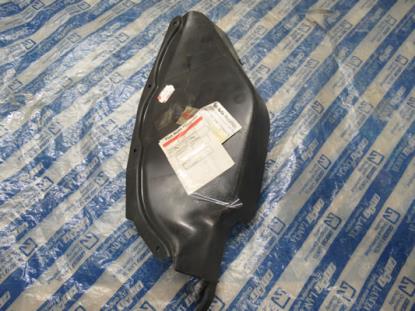 7587438 Rechter beschermplaat voor generator