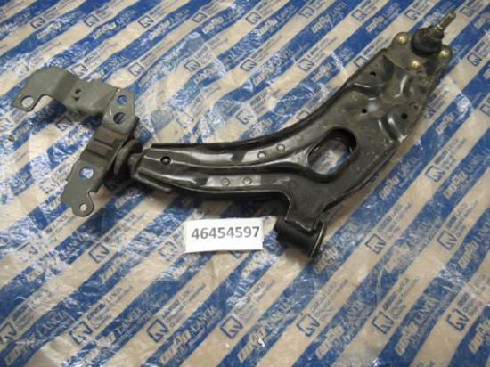 46454597 Draagarm linksvoor