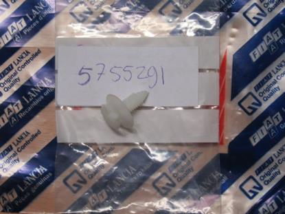 5755291 Clip zijdeuren