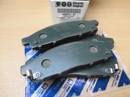 6000609714 Remblokset voorzijde