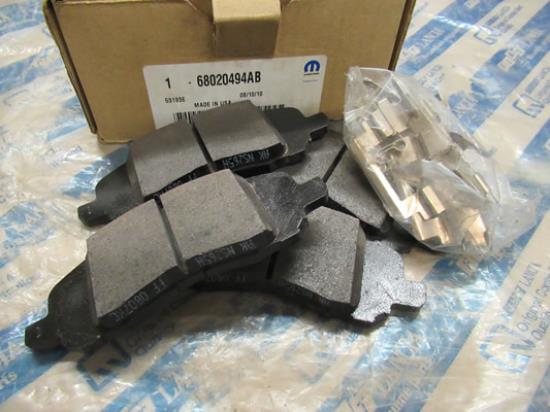 68020494AB Remblokkenset voorzijde