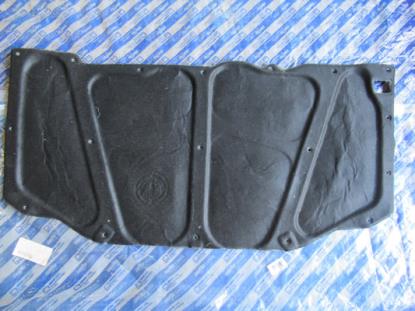 7791216 Geluiddemping voor motorkap