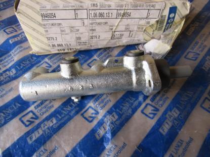 9946054 Hoofdremcilinder