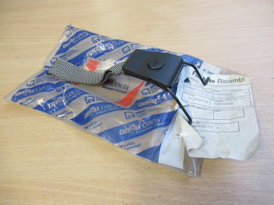 46996799 Stang voor achterbank