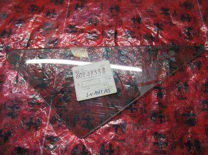 60737998 Kleine ruit voor portier linksvoor