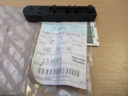 71740492 Beugel voor condensor