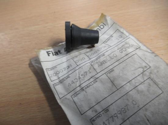 4434571 Rubber ring voor achterruitenwissers