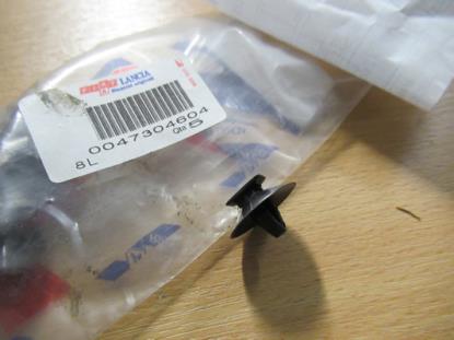 47304604 Knop voor dorpellijst rechterzijde