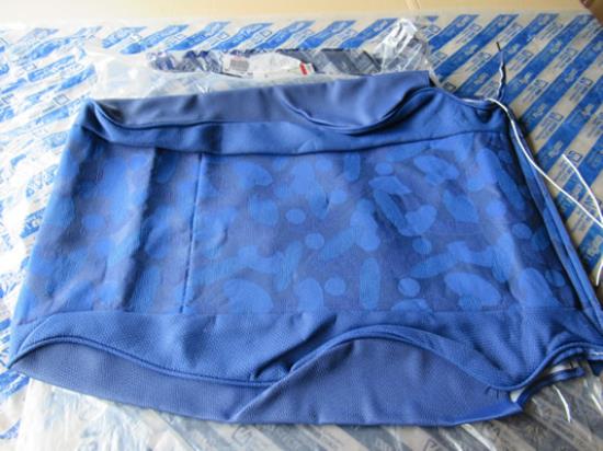 183444340 Bekleding rugleuning voorstoelen