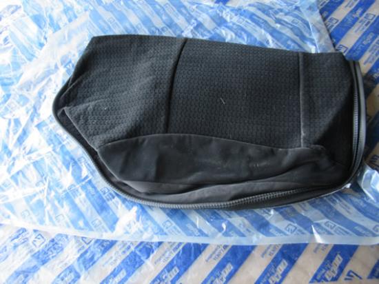 183753662 Bekleding linker zitting achterbank