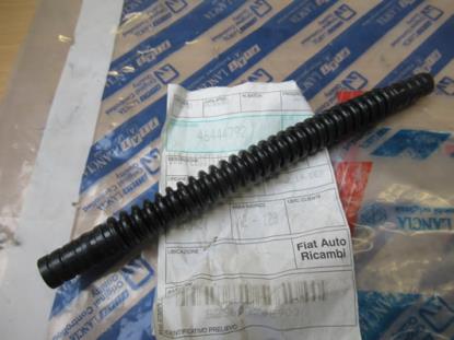 46444792 Slang op brandstofpomp