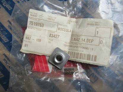 7519763 Bus bevestiging bumper