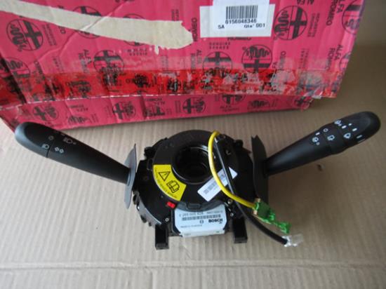 156048346 Stuurschakelaar