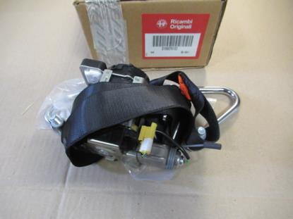 156076183 Veiligheidsgordel linkerzijde