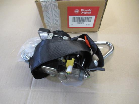 156076183 Veiligheidsgordel linkerzijde