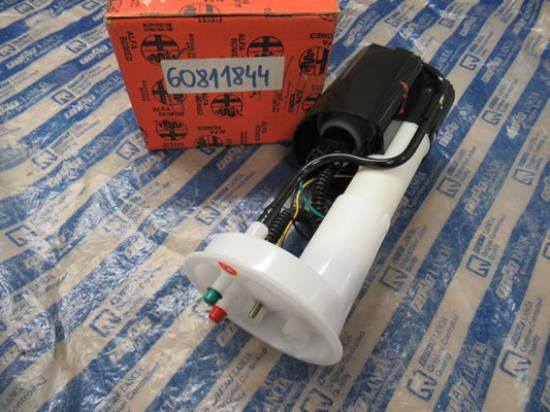 60811844 Brandstofpomp