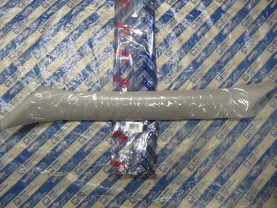 735300798 Sierstuk raamstijl linkerzijde