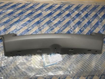 735405492 Beschermplaat bovenste voorbumper