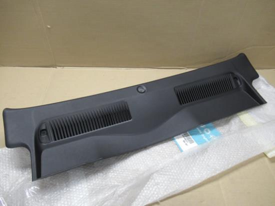 735480131 Sierstuk voor kofferbak