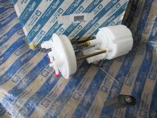 7736885 Brandstofpomp