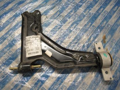 60588843 Draagarm voor vering linksvoor