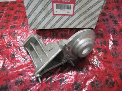 60662432 Bovenste draagarm rechtsvoor