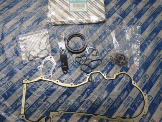 71744286 Pakkingset motor 1.3