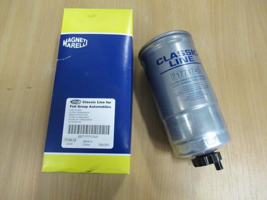 71771745 Brandstoffilter